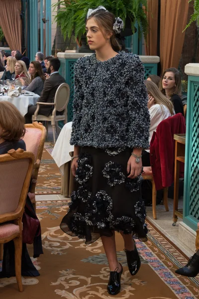 Look 65